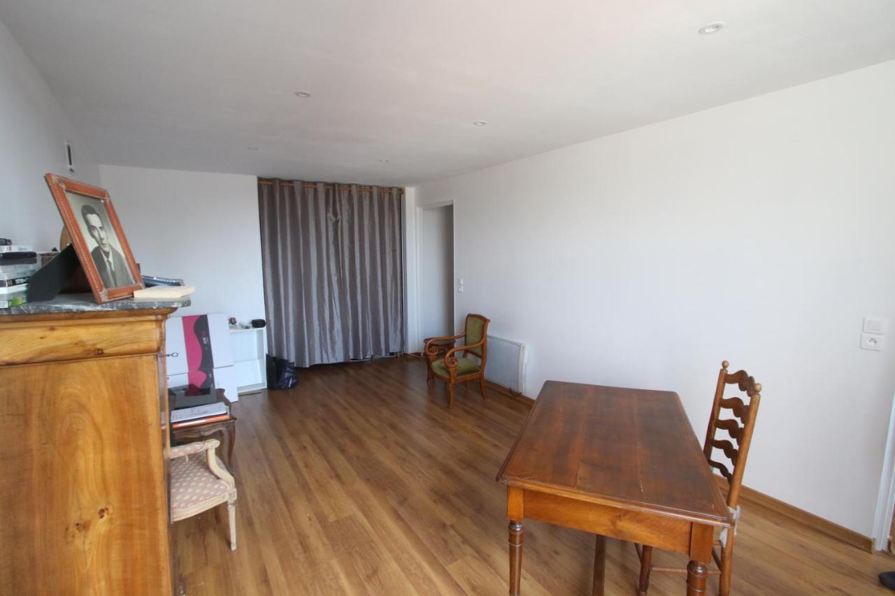 Super Appartement Avec Belle Luminosite En Plein Centre Ville De Sisteron Exteriér fotografie